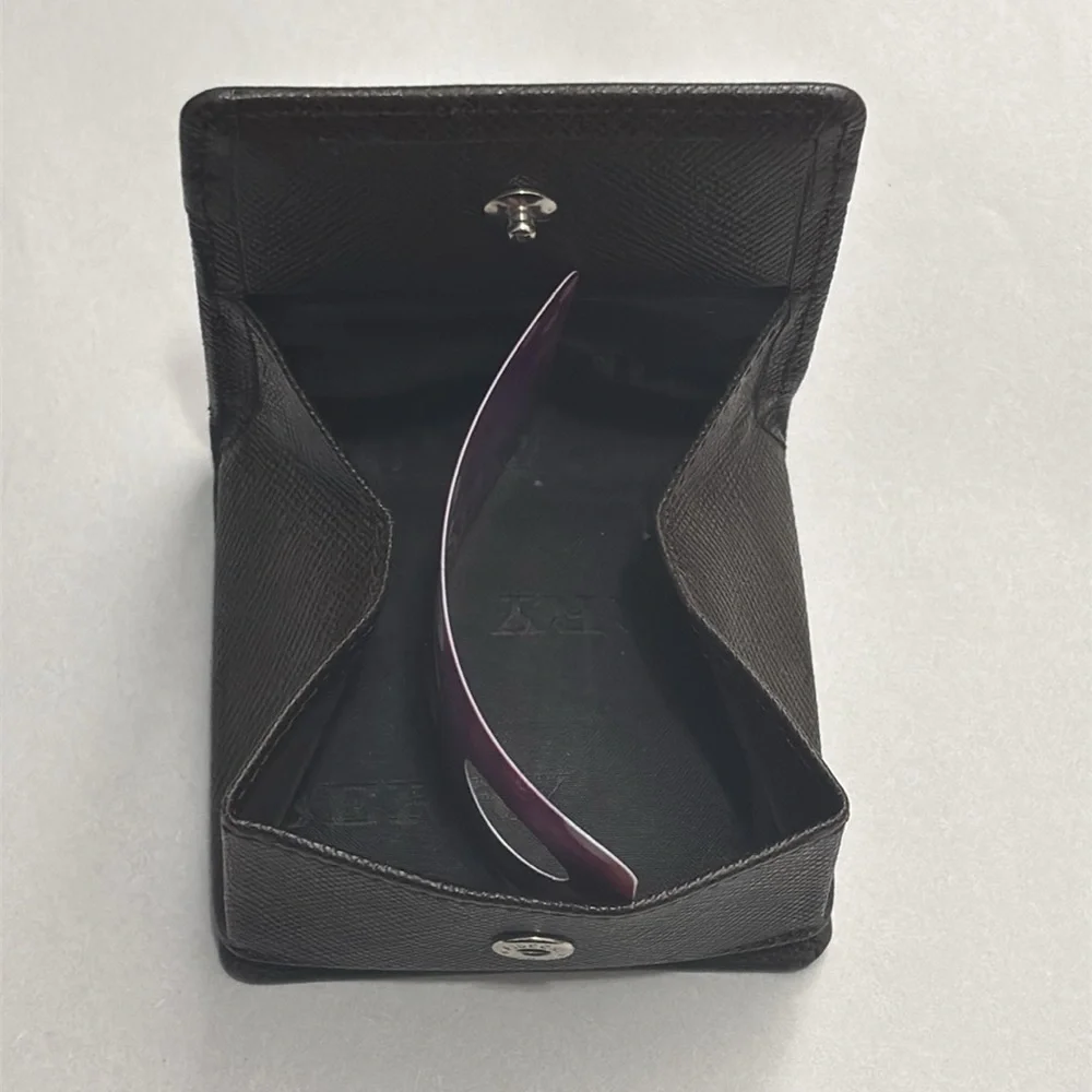 BURBERRY RARE COIN POUCH - Picture 5 of 9